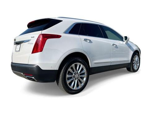 2018 Cadillac XT5 Platinum