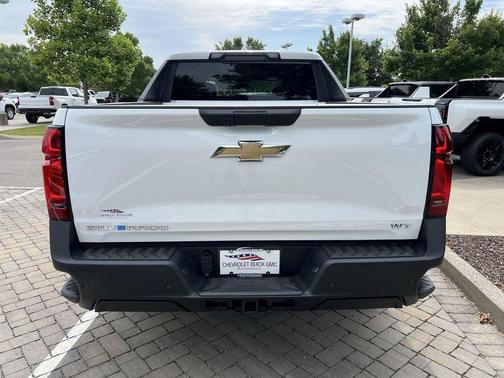 2025 Chevrolet Silverado EV WT