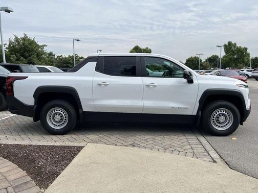 2025 Chevrolet Silverado EV WT