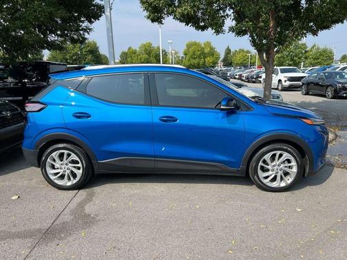 2023 Chevrolet Bolt EUV LT