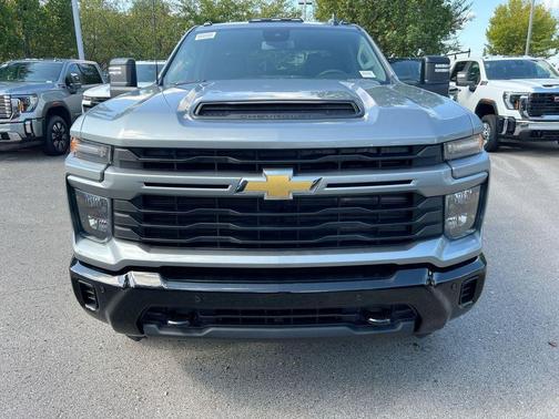 2026 Chevrolet Silverado 2500 Custom