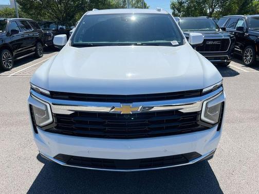 Summit White 2026 Chevrolet Suburban LS