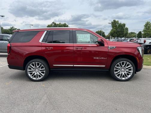 2025 GMC Yukon Denali