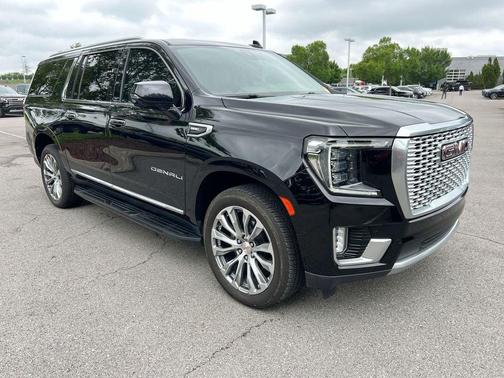 Onyx Black 2021 GMC Yukon XL Denali