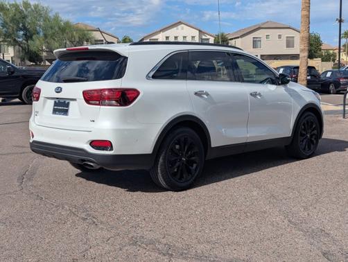 2020 Kia Sorento S V6