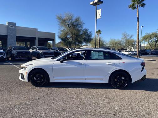 Snow White Pearl 2026 Kia K5 GT-Line FWD