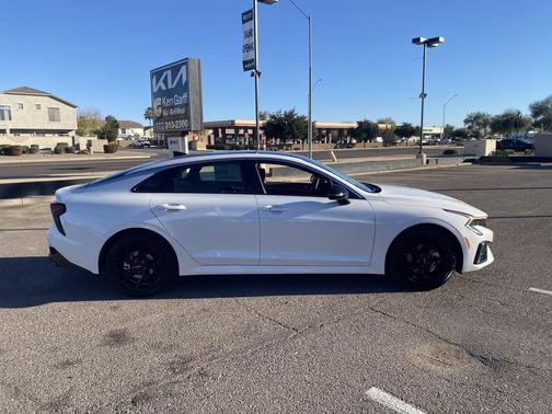 Snow White Pearl 2026 Kia K5 GT-Line FWD