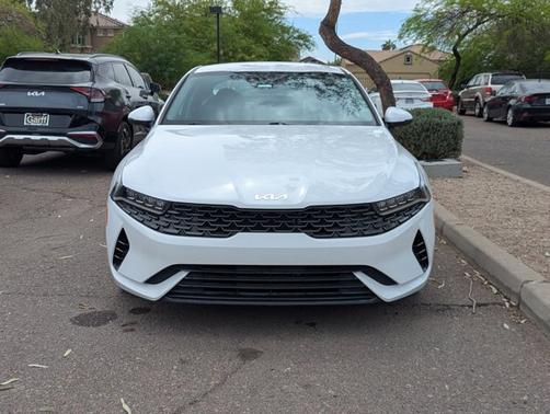 2022 Kia K5 LXS