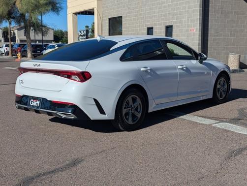 2022 Kia K5 LXS