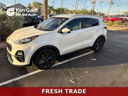 Snow White Pearl 2021 Kia Sportage S