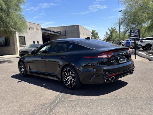 Aurora Black 2023 Kia Stinger GT-Line