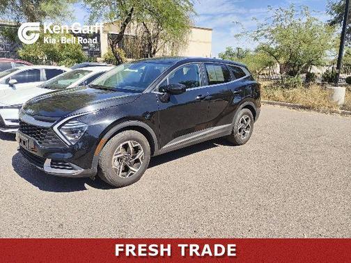 Fusion Black 2025 Kia Sportage LX