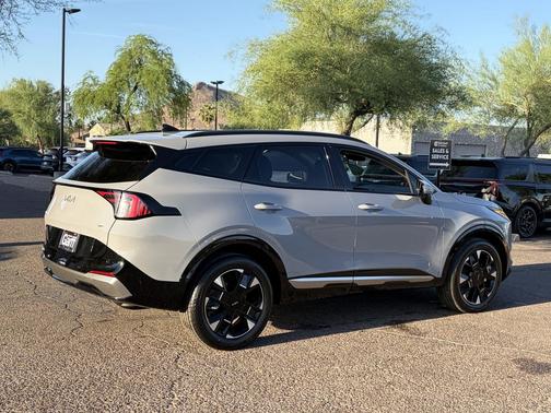 Wolf Gray 2026 Kia Sportage Hybrid SX-Prestige