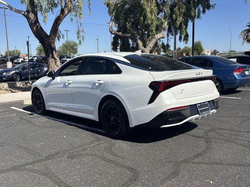 Snow White Pearl 2026 Kia K5 LXS FWD