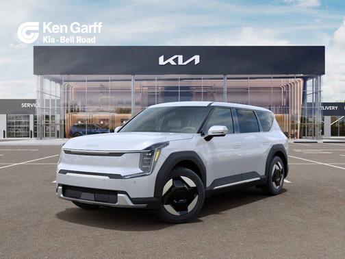 Glacial White Pearl 2026 Kia EV9 Light Long Range