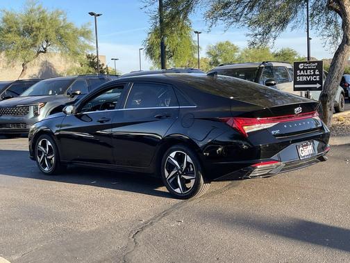 Onyx Black 2023 Hyundai ELANTRA Limited