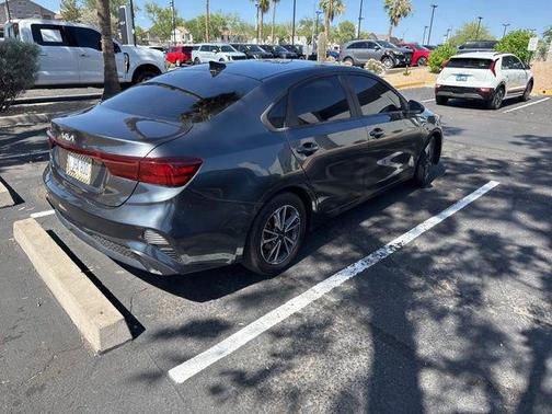 Gravity Gray 2022 Kia Forte LXS