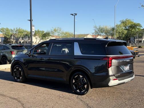 Panthera Metal 2026 Kia Carnival EX