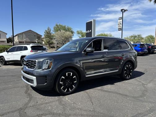Gravity Gray 2024 Kia Telluride SX