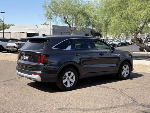 Panthera Metal 2026 Kia Sorento LX