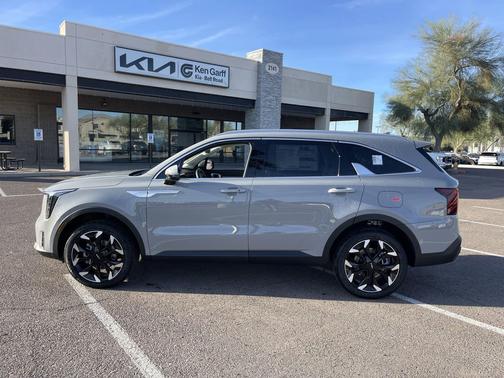 Wolf Gray 2026 Kia Sorento EX