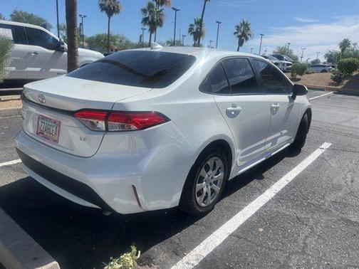 Blizzard Pearl 2021 Toyota Corolla LE