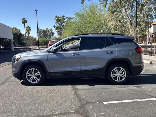 Satin Steel Metallic 2020 GMC Terrain SLE