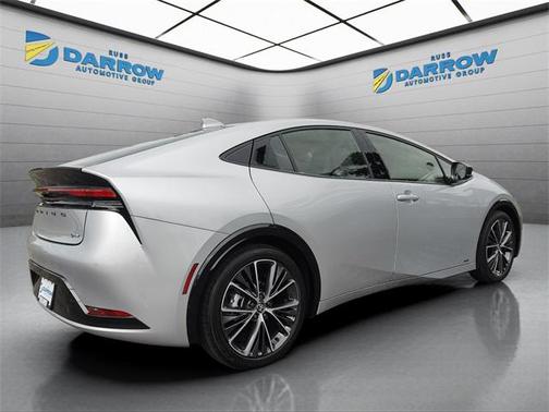 2025 Toyota Prius XLE