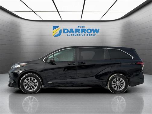 2021 Toyota Sienna LE