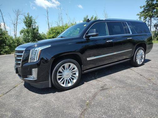 2017 Cadillac Escalade ESV Platinum