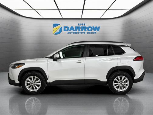 2022 Toyota Corolla Cross LE