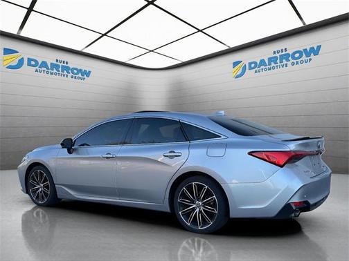 2022 Toyota Avalon Touring
