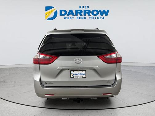 Celestial Silver Metallic 2020 Toyota Sienna LE