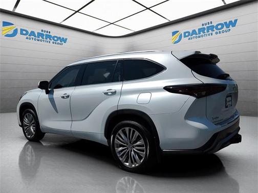 2024 Toyota Highlander Platinum