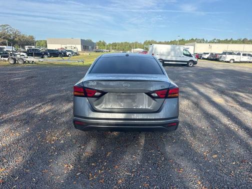 Gun Metallic 2024 Nissan Altima 2.5 SV