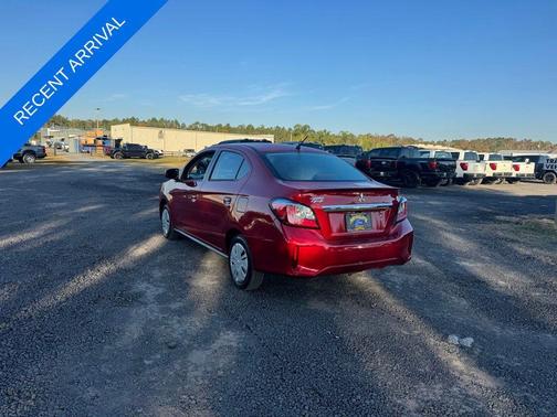 2024 Mitsubishi Mirage G4 ES