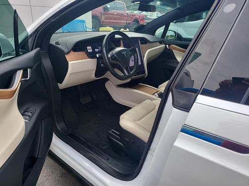 2020 Tesla Model X Long Range
