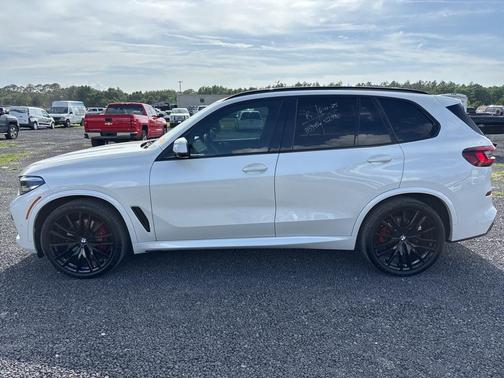 2023 BMW X5 sDrive40i