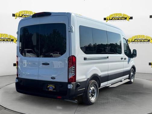 2025 Ford Transit-350 XL