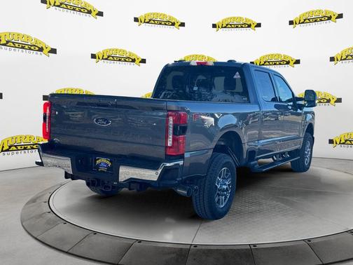 2026 Ford F-350 Lariat Super Duty