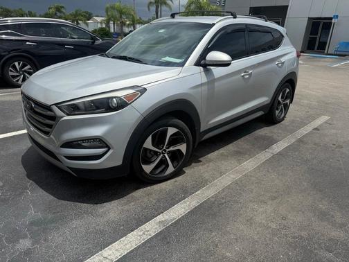 2017 Hyundai TUCSON Sport