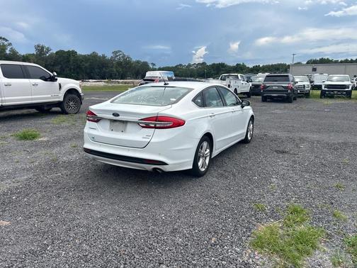 2018 Ford Fusion SE
