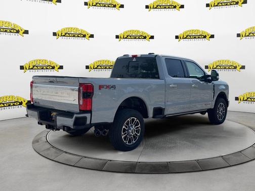 Avalanche 2026 Ford F-350 Platinum