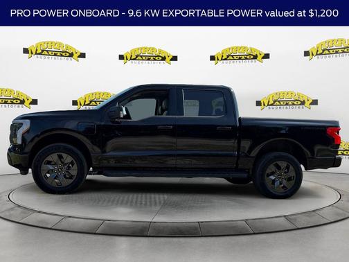 2025 Ford F-150 Lightning Flash