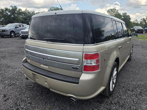 White Gold Metallic 2017 Ford Flex Limited