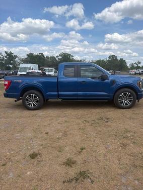 Blue Metallic 2023 Ford F-150 XL