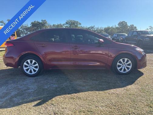 2025 Toyota Corolla Hybrid LE