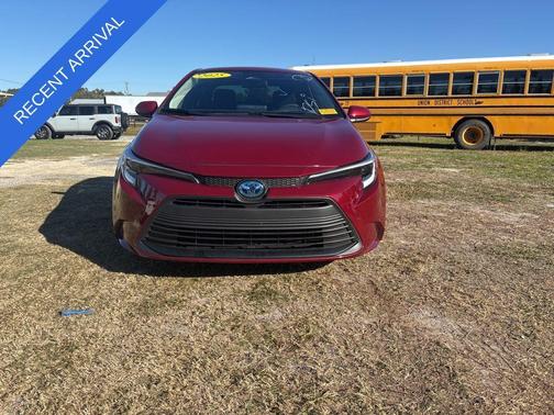 2025 Toyota Corolla Hybrid LE