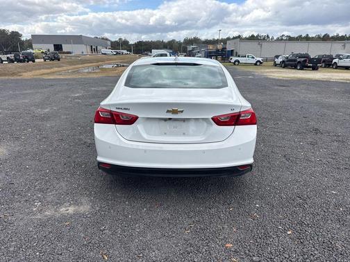 2025 Chevrolet Malibu LT