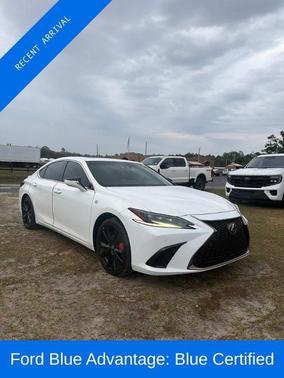 Ultra White 2022 Lexus ES 350 F Sport